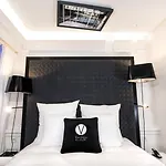 Vertigo Hotel, By Marriott, A Member Of Design Hotel 4*