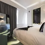 Vertigo Hotel, By Marriott, A Member Of Design 4*
