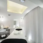 Vertigo Hotel, By Marriott, A Member Of Design 4*