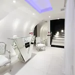 Vertigo Hotel, By Marriott, A Member Of Design ديجون