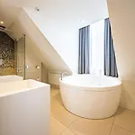 Vertigo Hotel, By Marriott, A Member Of Design فندق ديجون