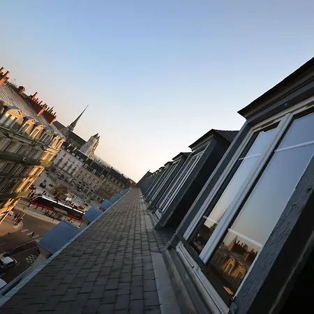 Ξενοδοχείο Vertigo Hotel, By Marriott, A Member Of Design 4*