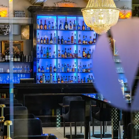 Vertigo Hotel, By Marriott, A Member Of Design Hotel 4*