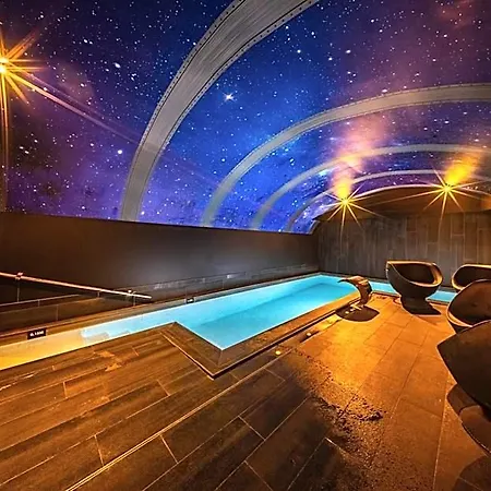 Vertigo Hotel, By Marriott, A Member Of Design Ντιζόν
