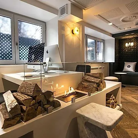 Vertigo Hotel, By Marriott, A Member Of Design 4* Ντιζόν