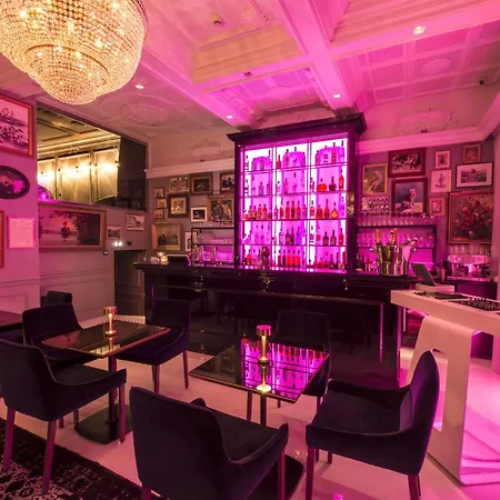 Ξενοδοχείο Vertigo Hotel, By Marriott, A Member Of Design