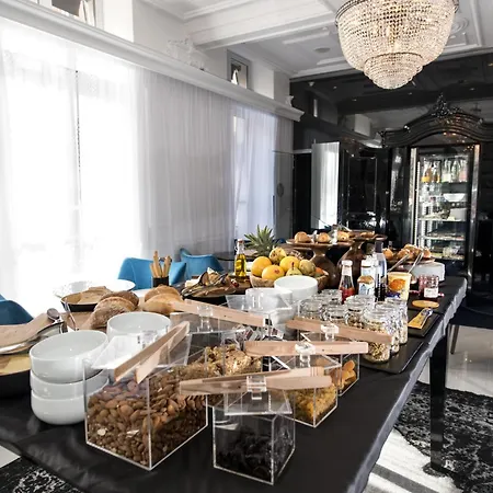 Vertigo Hotel, By Marriott, A Member Of Design Hotel Dijon