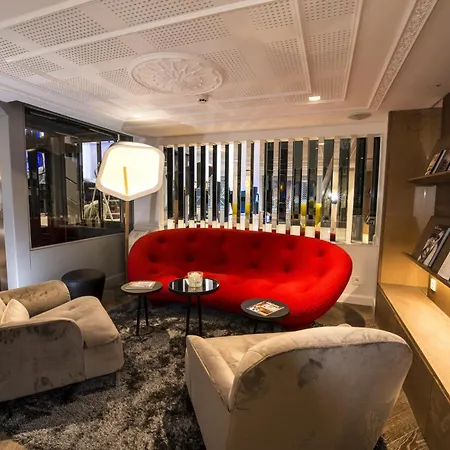מלון Vertigo Hotel, By Marriott, A Member Of Design 4*