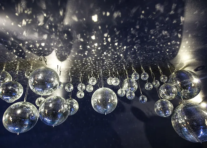 Vertigo Hotel, By Marriott, A Member Of Design 4*