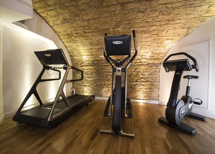 Vertigo Hotel, By Marriott, A Member Of Design 4*