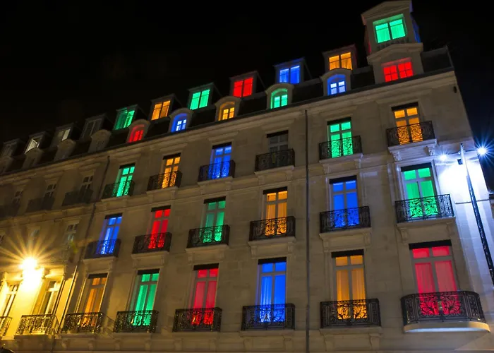 Vertigo Hotel, By Marriott, A Member Of Design Hotel 4*