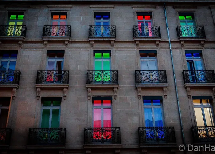 Vertigo Hotel, By Marriott, A Member Of Design Dijon